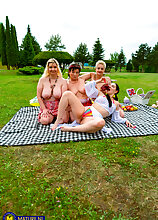 mature Porn Pics