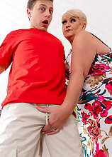 mom Porn Pics